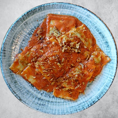 Arabiatta Soslu Ravioli